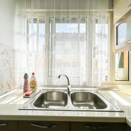 Sunny 1367 Appartement Golem (Tirana)