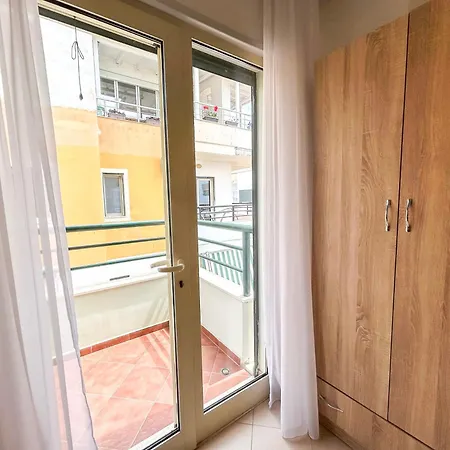 Sunny 1367 Appartement Golem (Tirana)