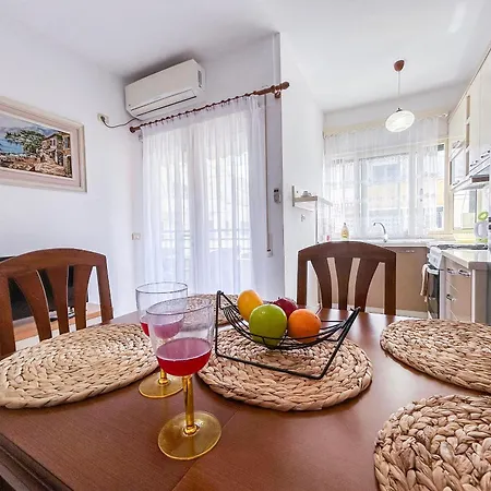Sunny 1367 Appartement *
